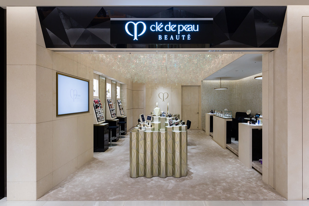 クレ・ド・ポーボーテ Cle de Peau BEAUTE106