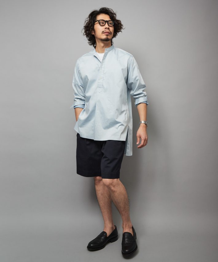 大人気スタイリストと作った「夏まで使えるオフィサーシャツ」 – GINZA