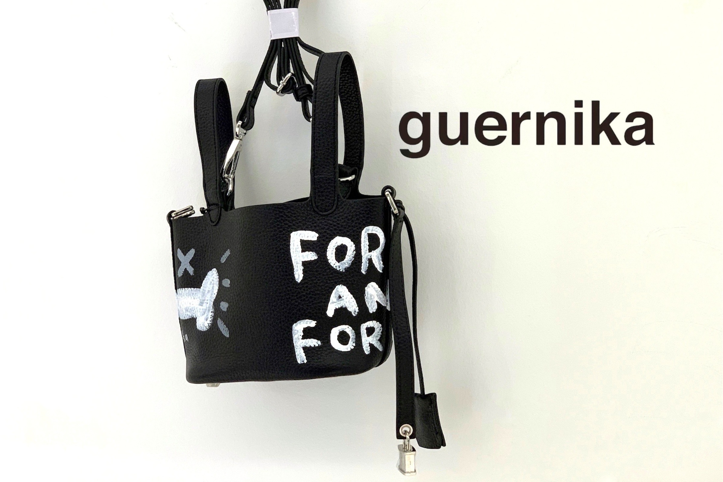 guernika/ゲルニカ】CUBE BAG mini – GINZA SIX | GSIX | ギンザ
