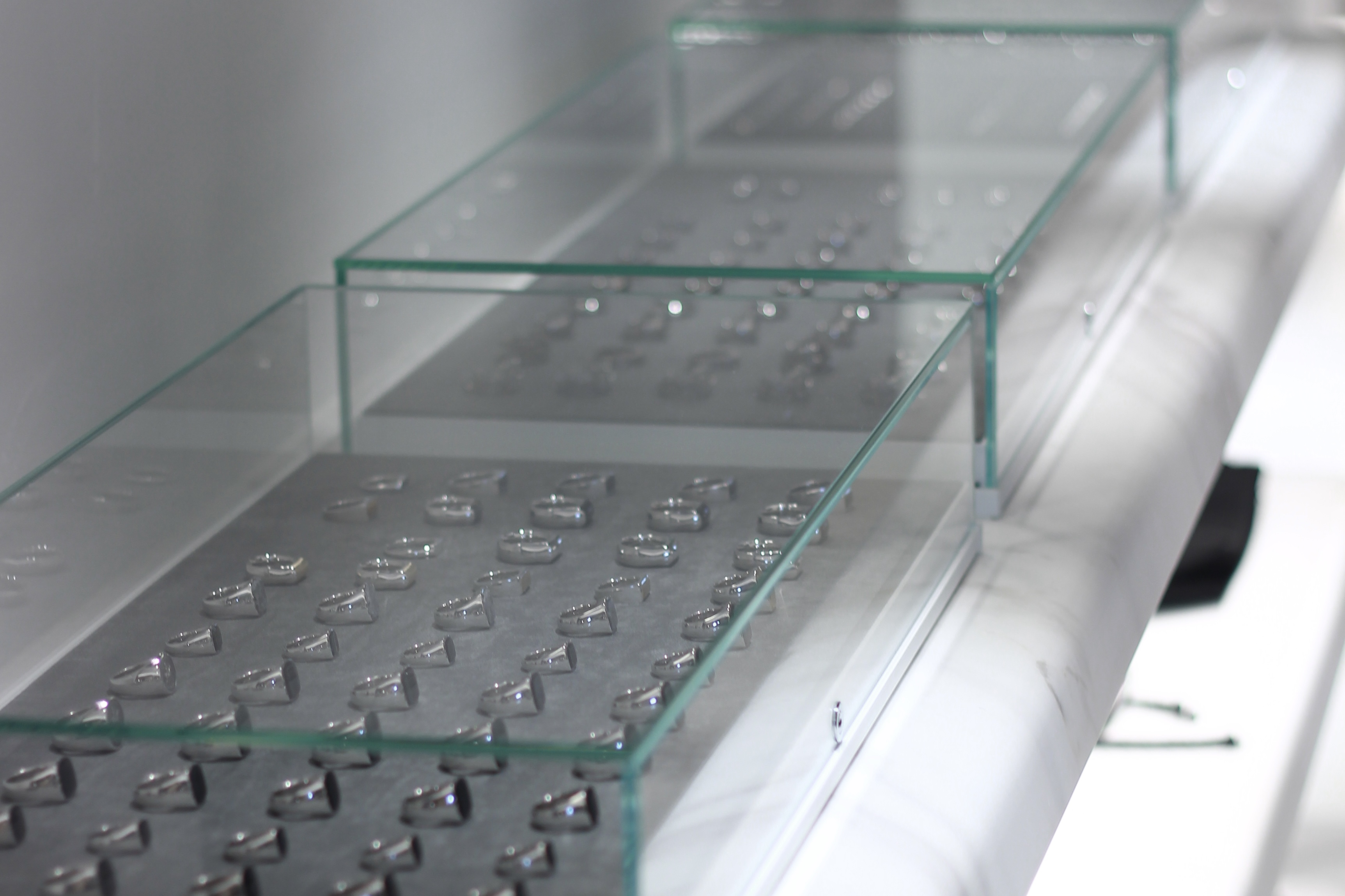 TOMWOOD(トムウッド)銀座エリア最大級のラインナップ – GINZA SIX