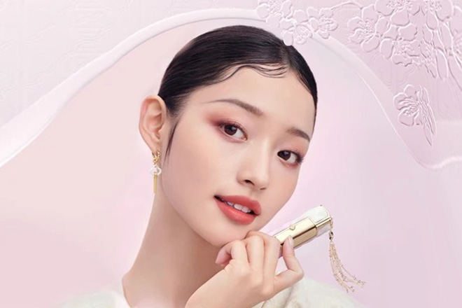 花西子 FLORASIS】GINZA SIX 限定福袋セット発売中！ – GINZA SIX