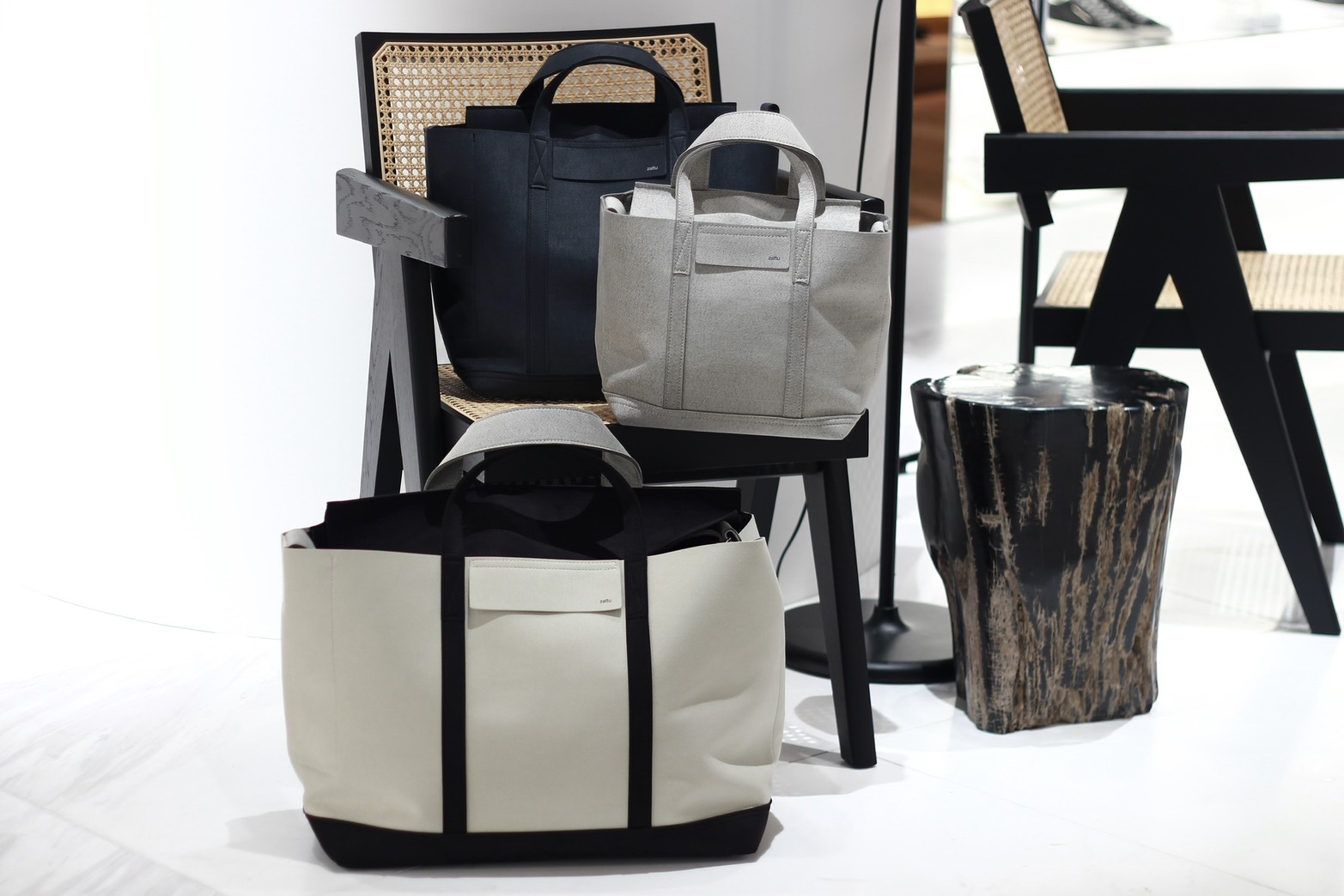 zattu(ザッツ)マイクロファイバー】 ”軽くて、強くて、美しい” – GINZA